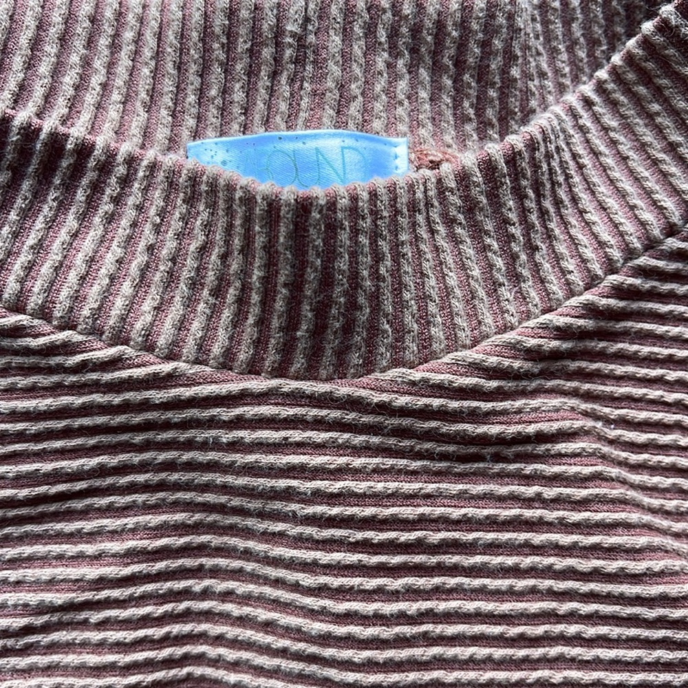 Brown Ribbed Knit Dress - Picture 3 of 3